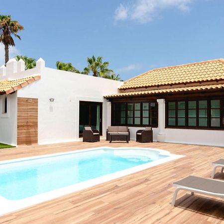 Villa Relax Deluxe Private Pool Corralejo By Holidays Home Eksteriør bilde