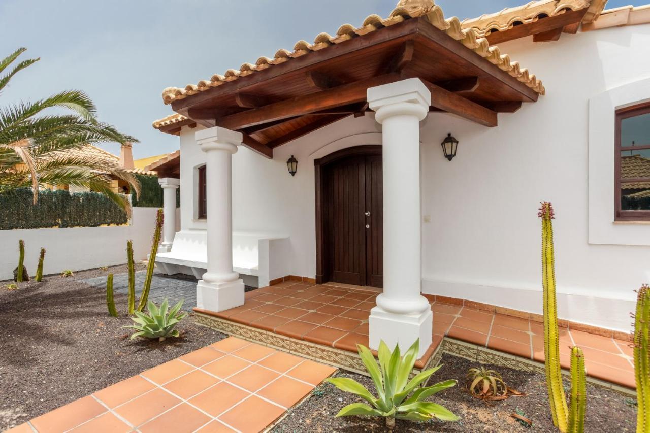 Villa Relax Deluxe Private Pool Corralejo By Holidays Home Eksteriør bilde
